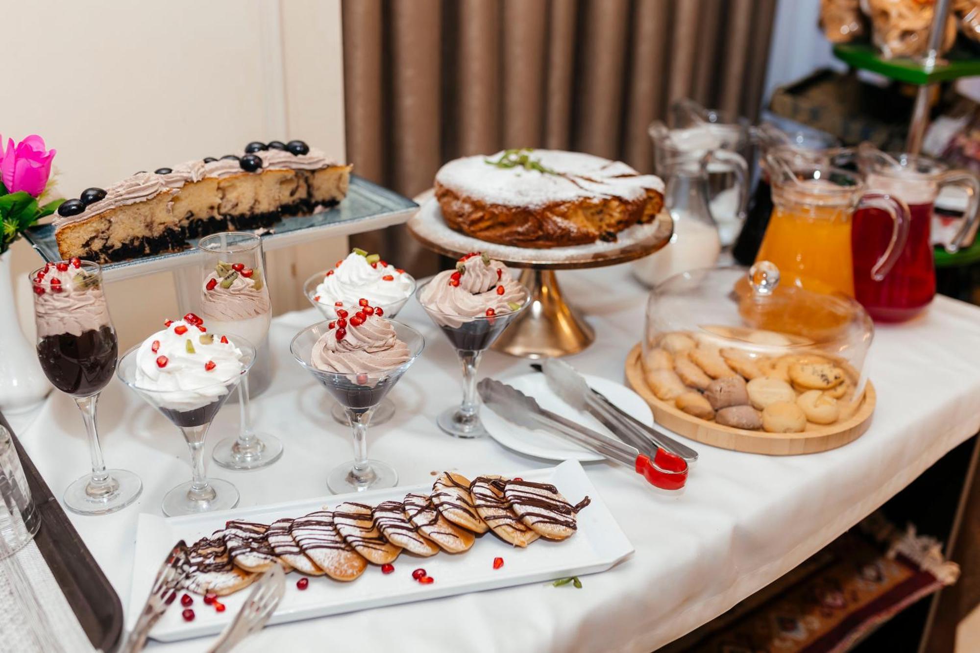 Capitol Hotel Баку Екстер'єр фото
