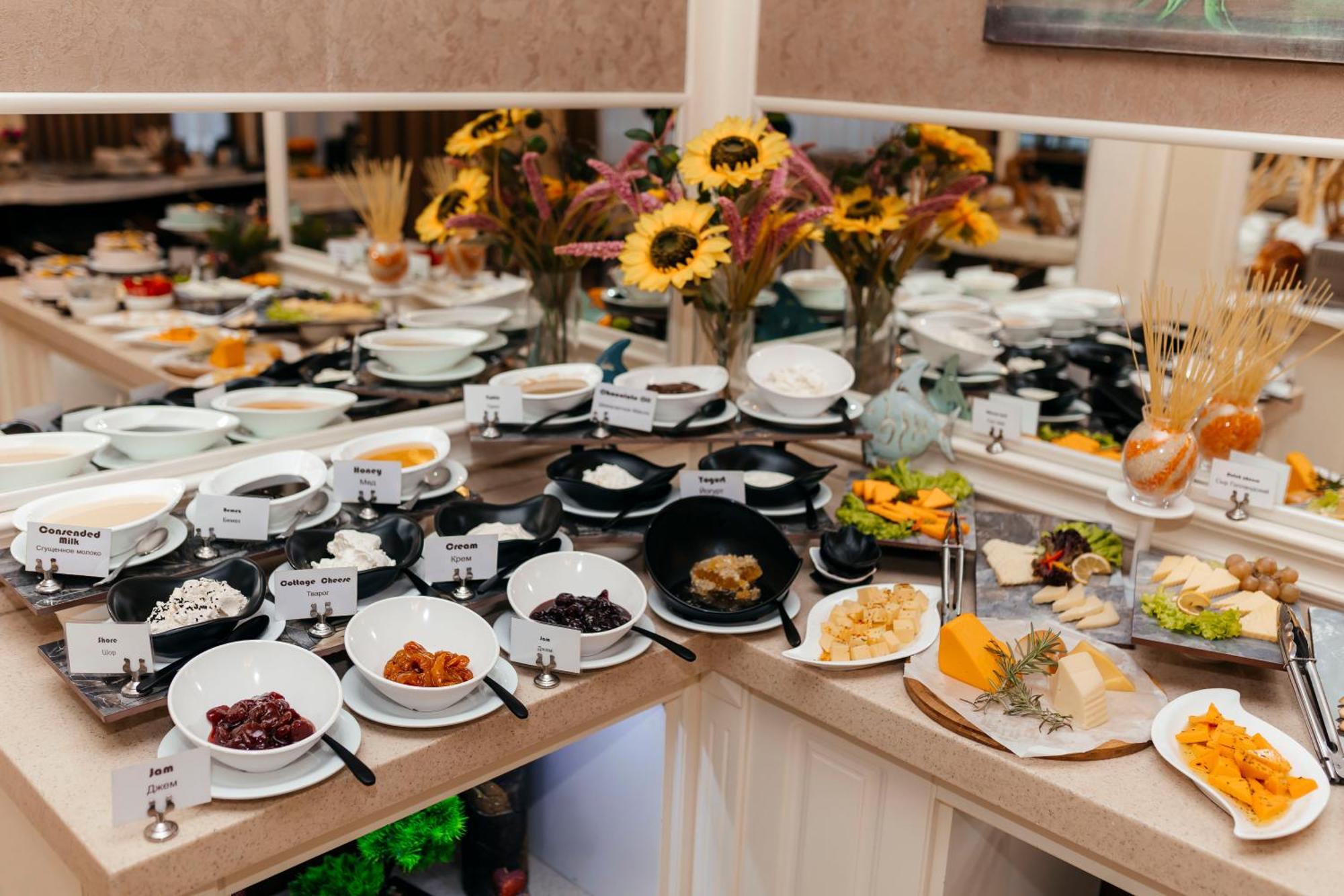 Capitol Hotel Баку Екстер'єр фото